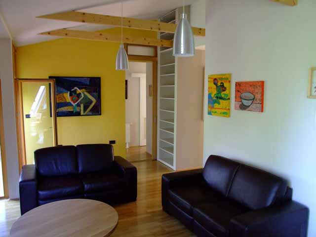 Hercegovačka, Pantovčak, 100m²