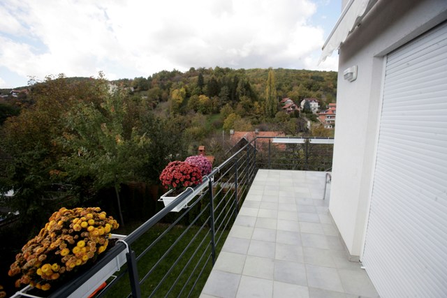 Gračanska cesta, Gračani, 300m²