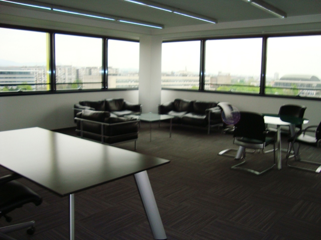 Miramarska, Trnje, 877m²