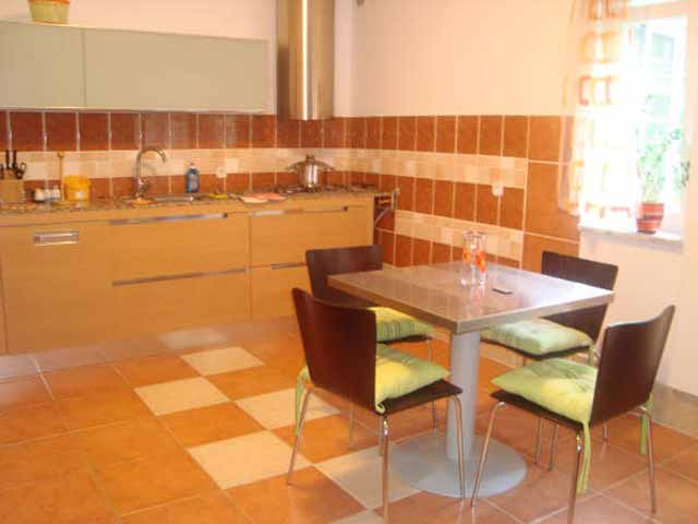 Trsje, Vrhovec, 270m²