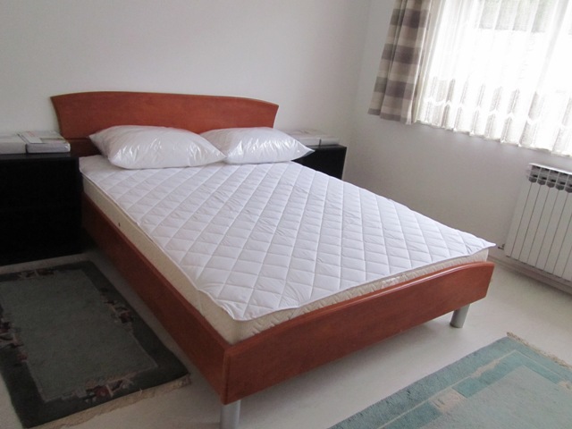 Lovćenska, Mlinovi, 100m²