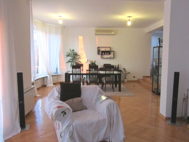 Pantovčak, Pantovčak, 500m²