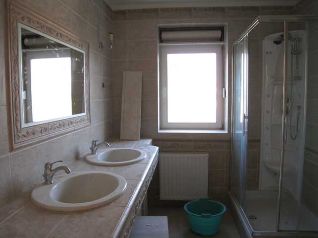 Orahovac, Vrhovec, 430m²