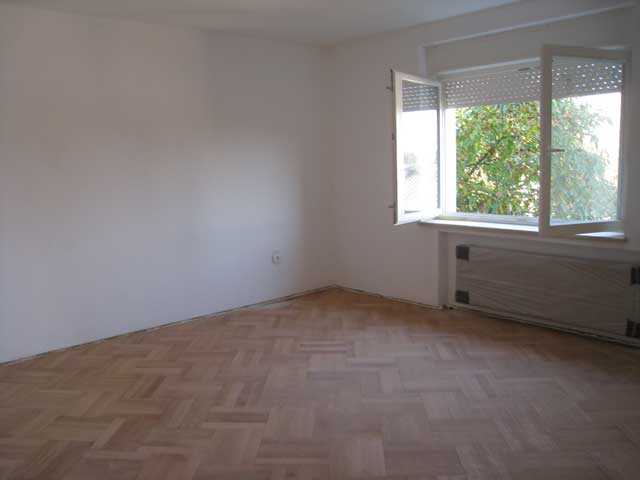 Orahovac, Vrhovec, 430m²