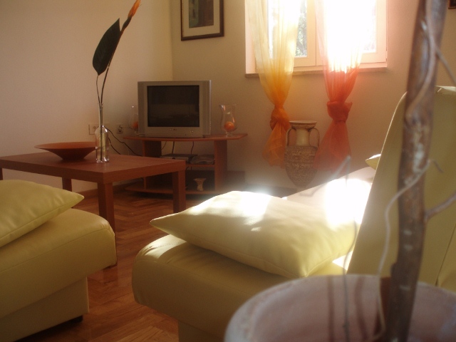 Otok Krk (Čižići), zgrada sa apartmanima / hotel, Kvarner, 430m²