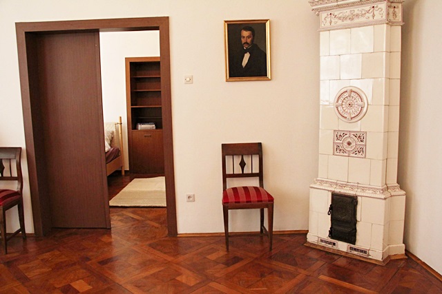 Radićeva, Center, 75m²