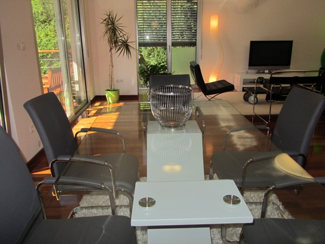 Vidikovac, Vrhovec, 150m²