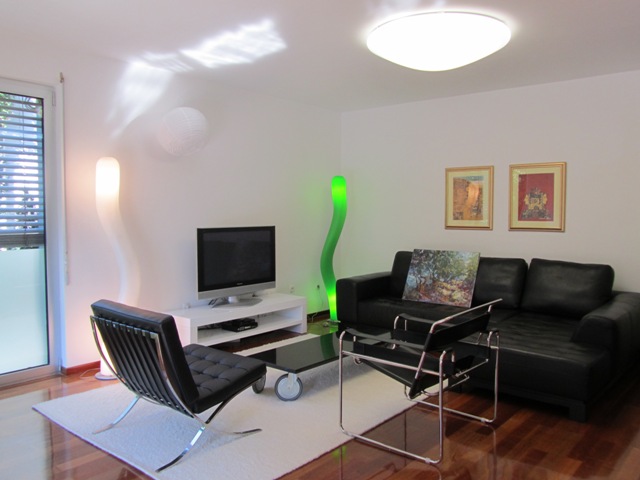 Vidikovac, Vrhovec, 150m²