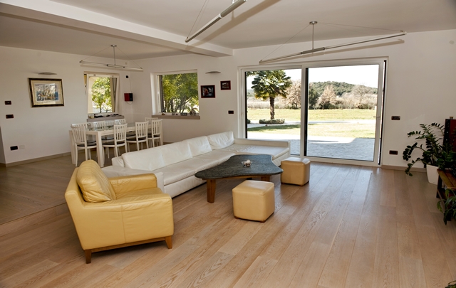 Rovinj,dvije kuće sa velikim zemljištem, Istra, 350m²