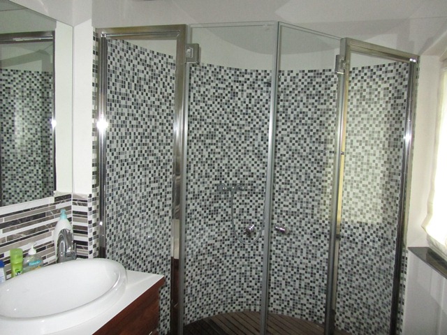 Vrhovec, Vrhovec, 270m²