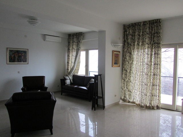 Vrhovec, Vrhovec, 270m²