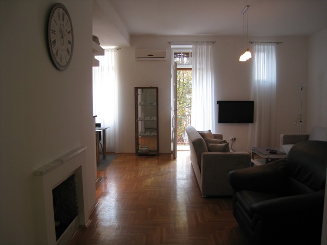 Trg žrtava fašizma, Center, 100m²