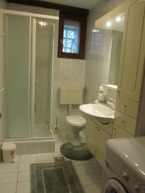 Javorovac, Šalata, 65m²