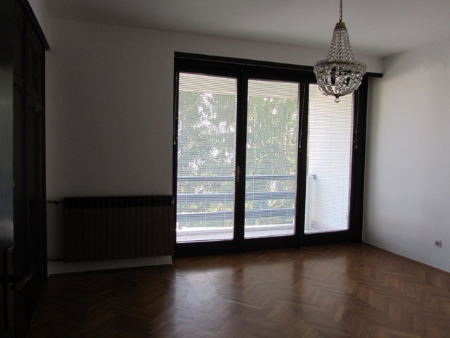 Šestinski vrh, Šestine, 350m²