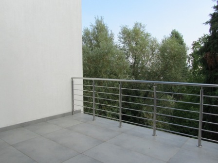 Vrhovec, Vrhovec, 220m²