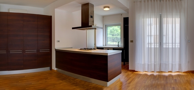 Šercerova, Vrhovec, 202m²