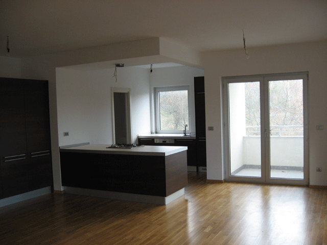 Šercerova, Vrhovec, 202m²