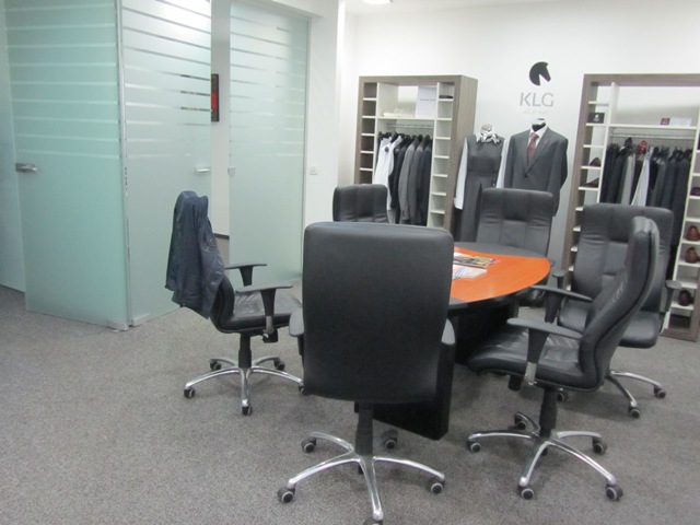 Radnička cesta, Zavrtnica, 255m²