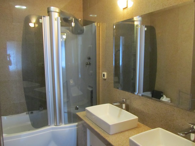 Kulmerska, Šestine, 174m²