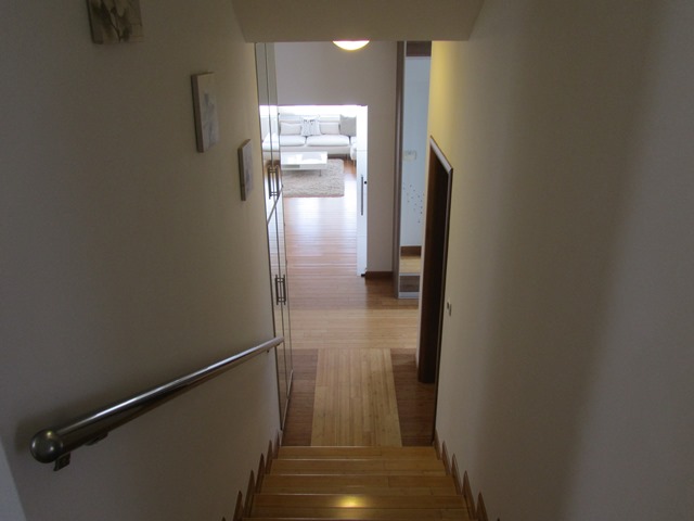 Kulmerska, Šestine, 174m²