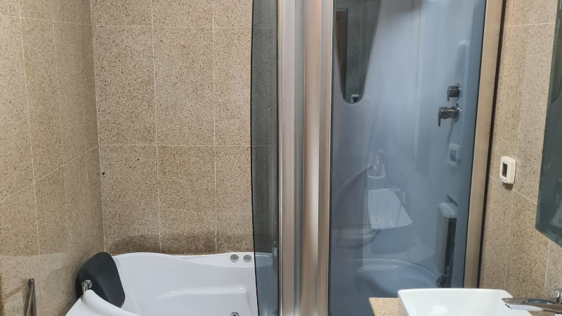 Kulmerska, Šestine, 174m²