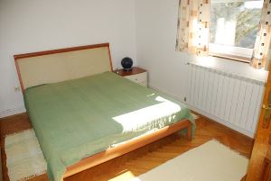 Mikulići, Šestine, 80m²