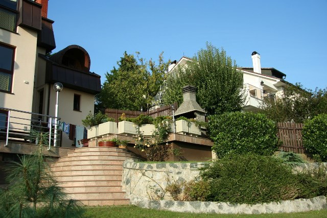 Razgled, Mlinovi, 640m²