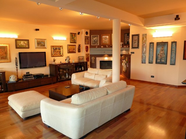 Razgled, Mlinovi, 640m²