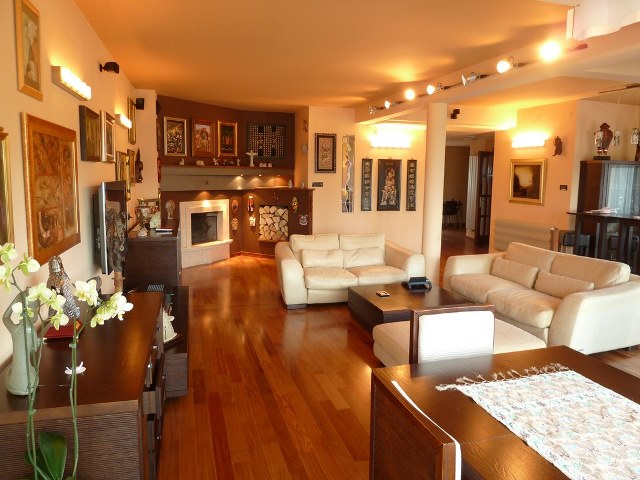 Razgled, Mlinovi, 640m²