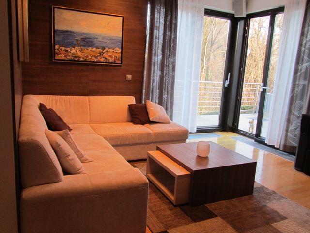 Srebrnjak, Srebrnjak, 150m²