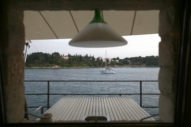 Rovinj (centar), novoadaptirana kamena kuća uz more, Istra, 350m²