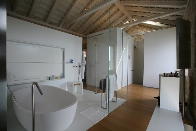 Rovinj (centar), novoadaptirana kamena kuća uz more, Istra, 350m²