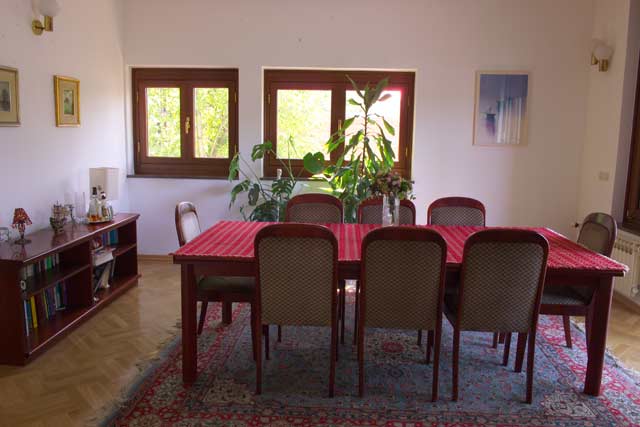 Vijenac, Tuškanac, 572m²