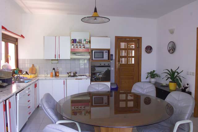 Vijenac, Tuškanac, 572m²