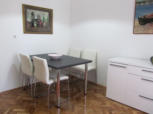 Goljak, Pantovčak, 80m²