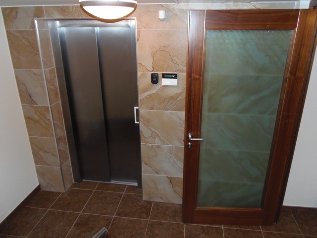 Opatija,luksuzni stan sa velikom terasom uz more, Kvarner, 85m²