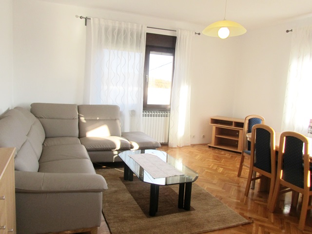 Vinogradi, Vrhovec, 100m²