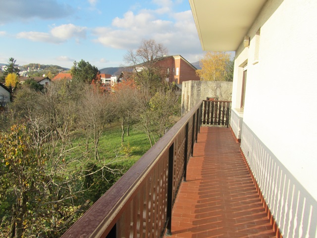 Vinogradi, Vrhovec, 100m²