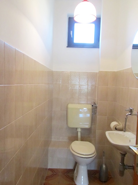 Vinogradi, Vrhovec, 100m²