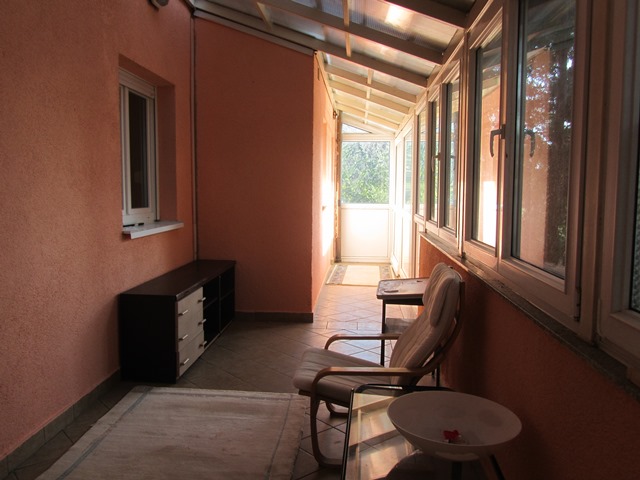 Katalinić Jeretova, Laščina, 110m²