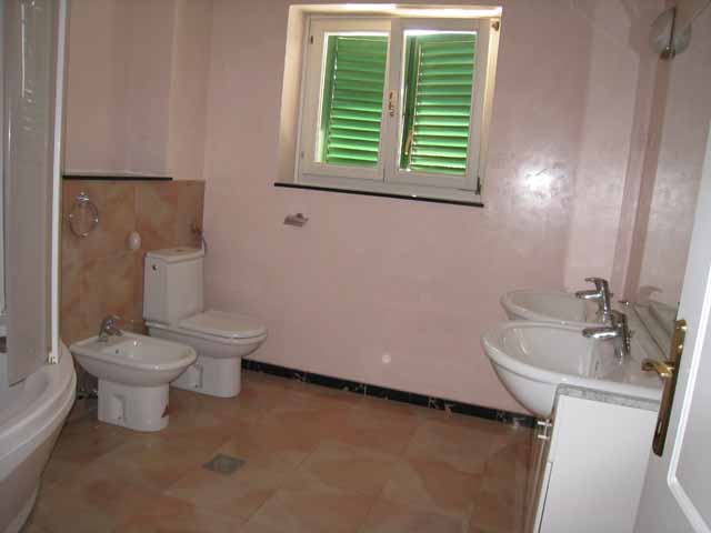 Donje Prekrižje, Prekrižje, 300m²