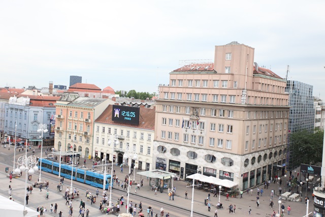 Trg bana Jelačića, Centar, 133m²