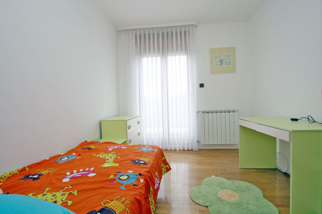 Pantovčak, Pantovčak, 400m²