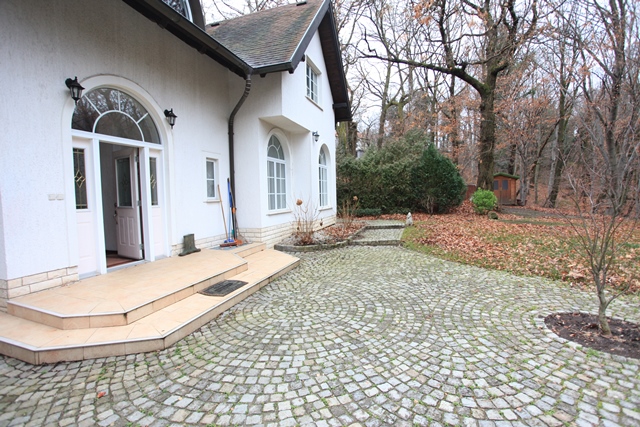 Črešnjevec, Remete, 532m²