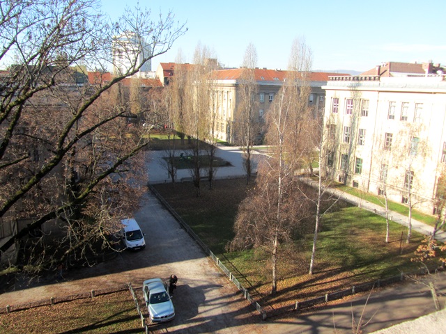 Marulićev trg, Centar, 182m²