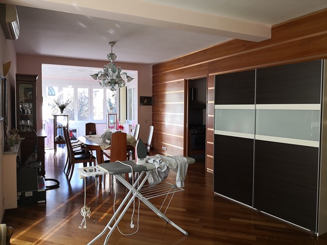 Vinkovićeva, Šalata, 180m²