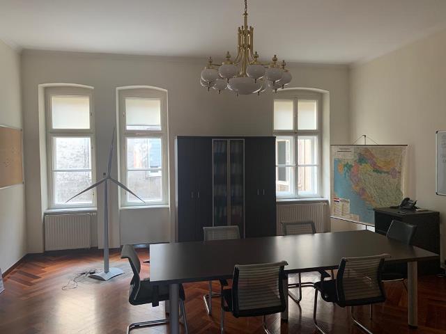 Jurišićeva, Center, 160m²