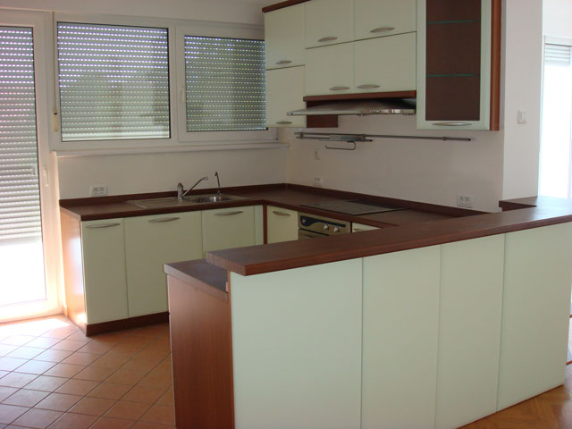 Kameniti stol, Remete, 108m²