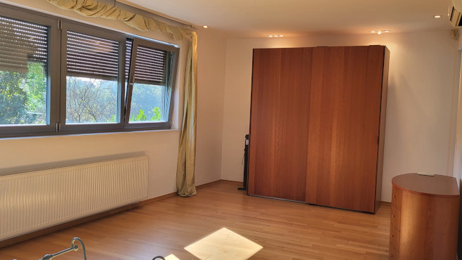 Goljak, Pantovčak, 200m²