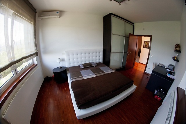 Serdarova, Šestine, 482m²